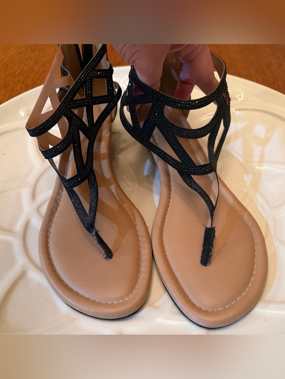 Women’s Black Strappy T-Style Sandals